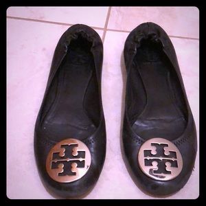 Tory Burch black Reva flats!